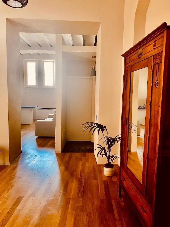 Lancia Di Brolo Apartment Palermo